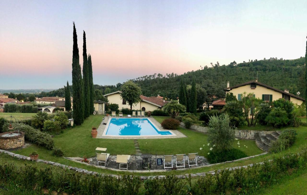 Il Giardino Di Flora Hotel Buti Exterior photo